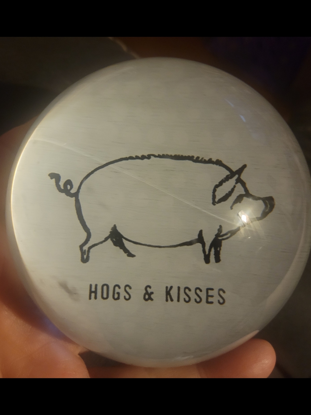 Hogs &‎ Kisses Pig Paperweight by Sugarboo Designs, Whimsical Folk Art 4" x 4"